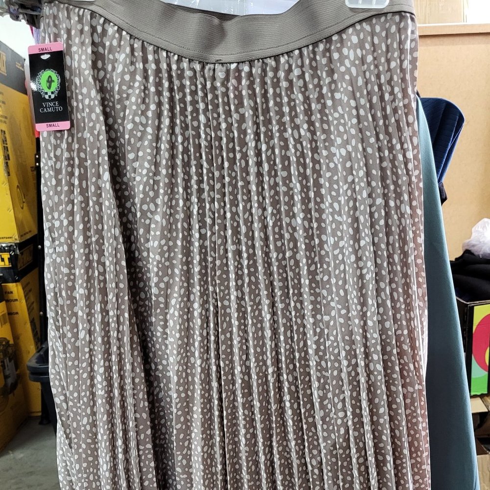 Pleated Midi Skirt VINCE CAMUTO
